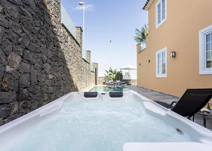 Zafiro Piscina Climatizada Jacuzzi Barbacoa Vistas Al Mar Вилла