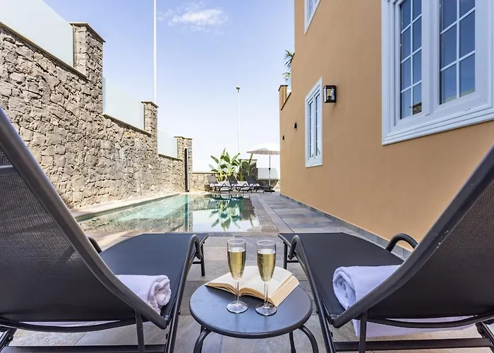 别墅 Zafiro Piscina Climatizada Jacuzzi Barbacoa Vistas Al Mar *